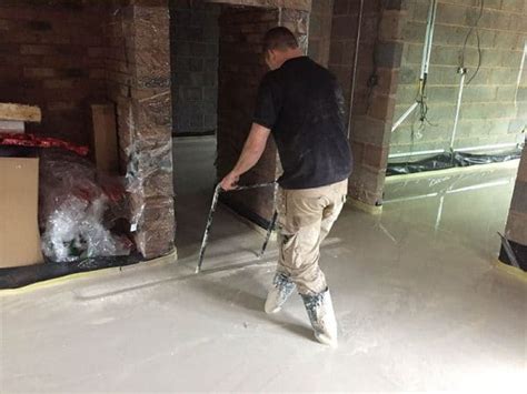 liquid floor screed near me At Diatomreno, we build sand cement screed floors to a high standard using quality materials and highly skilled staff